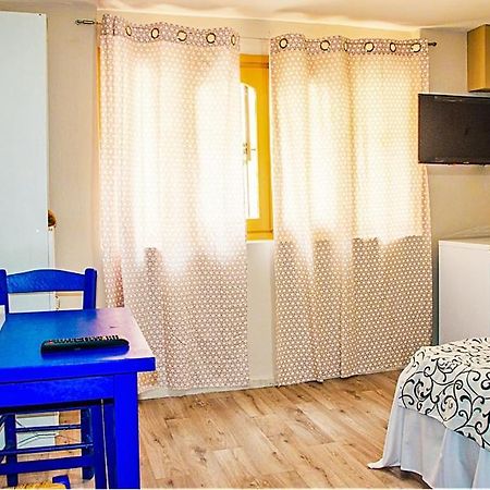 Smart Travellers Apartment เทสซาโลนิกิ ภายนอก รูปภาพ